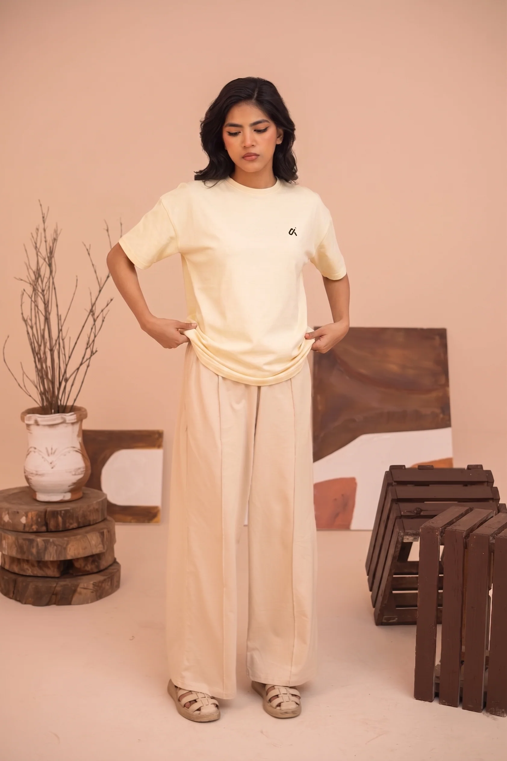 Cream Essential Oversized Tee S6 - Image 4