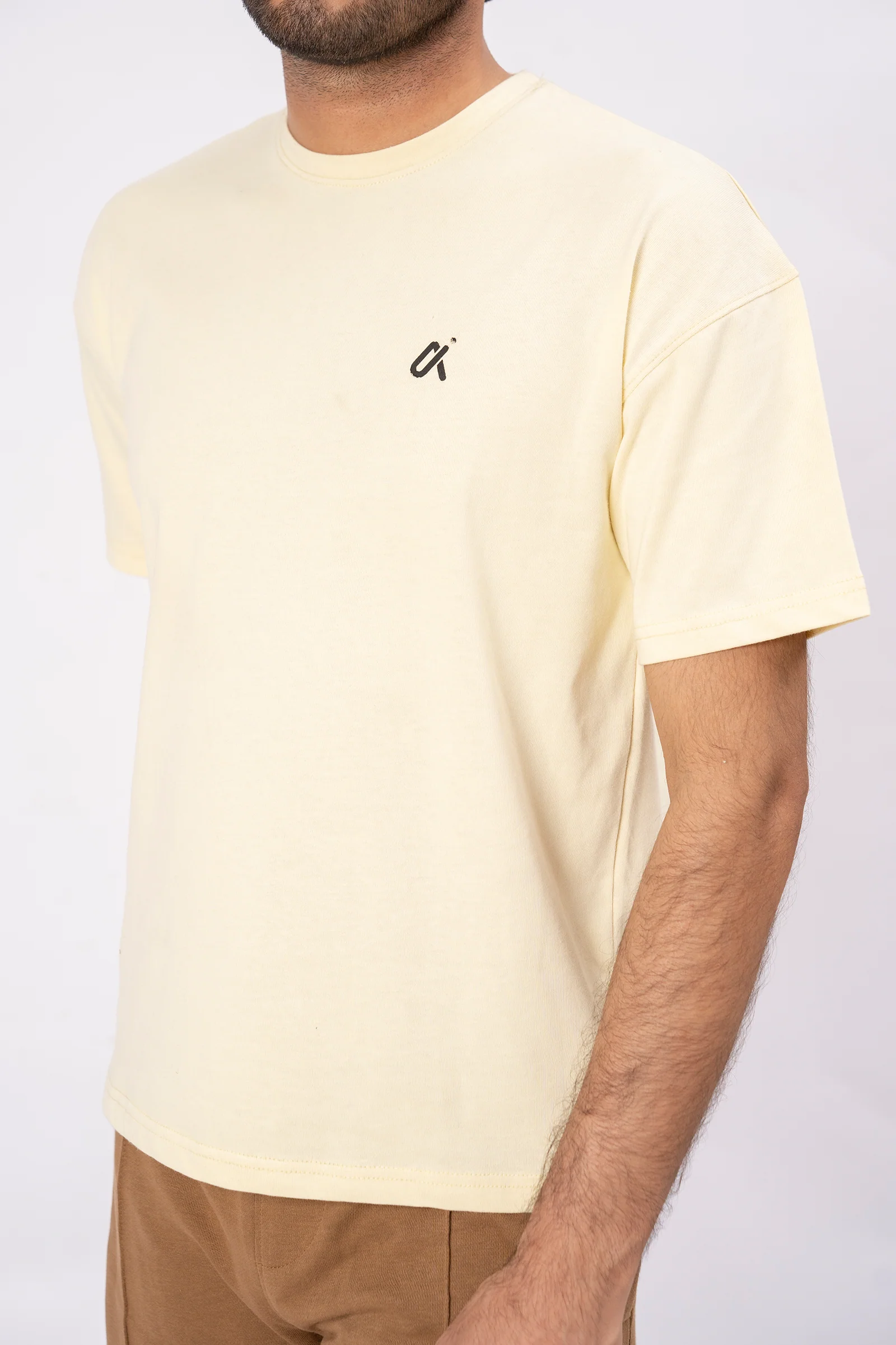 Essential Performance T-Shirt – Lemon T10 - Image 3