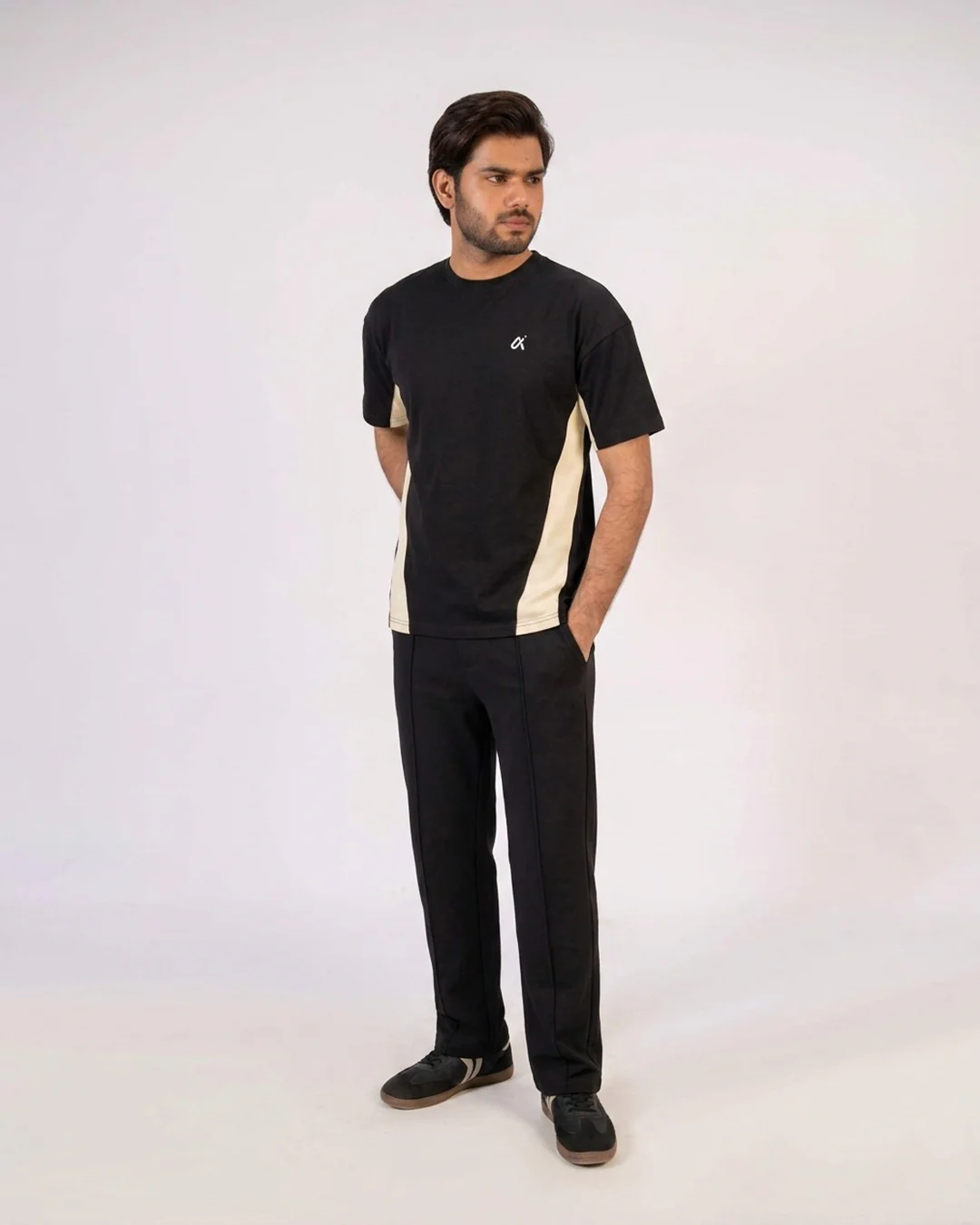 Black Panel Logo T-Shirt T13 - Image 2