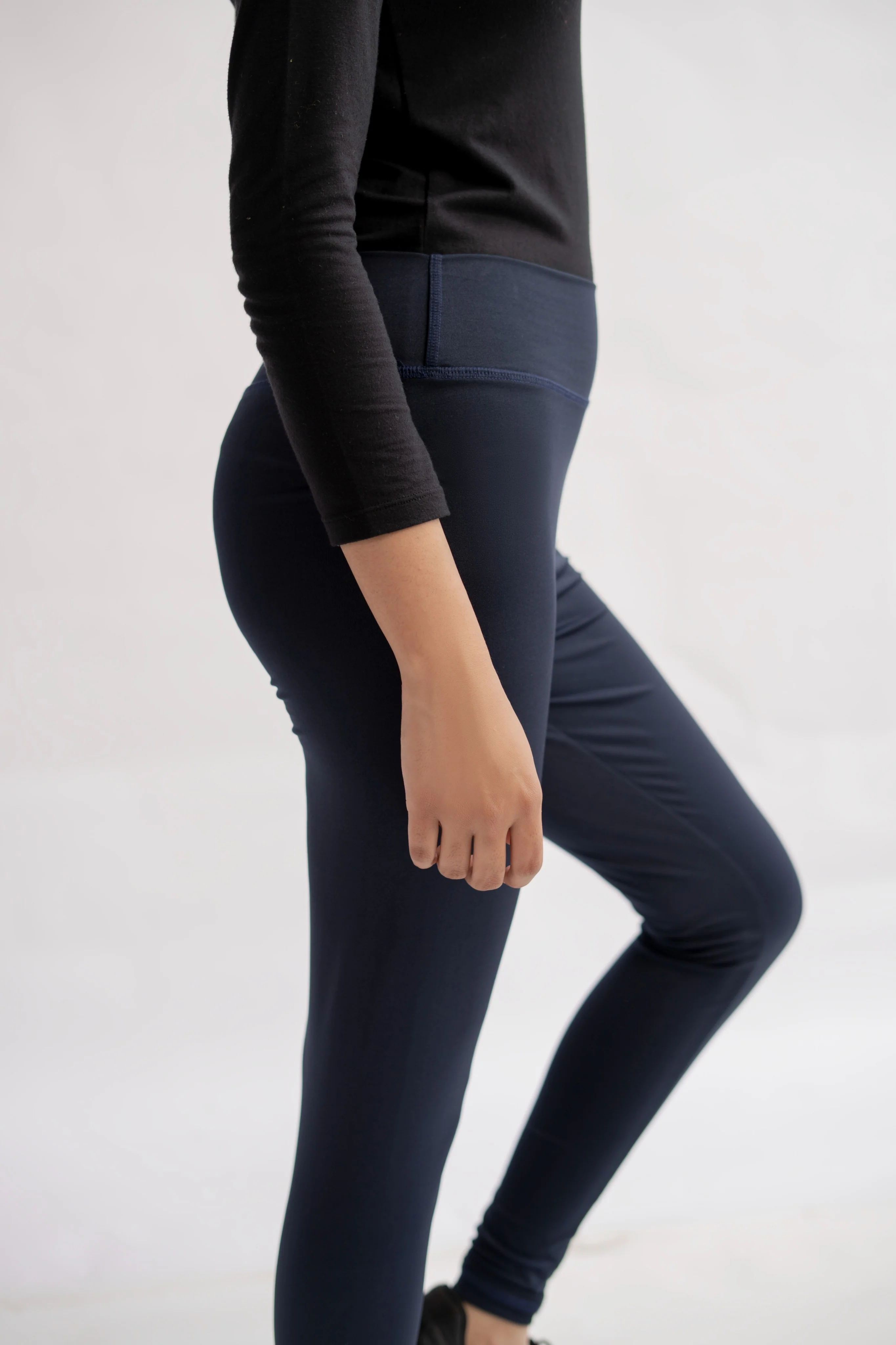 Pack of 2 Premium Slim Fit Tights + Free T-Shirt (Navy Blue & Black) E5 - Image 13