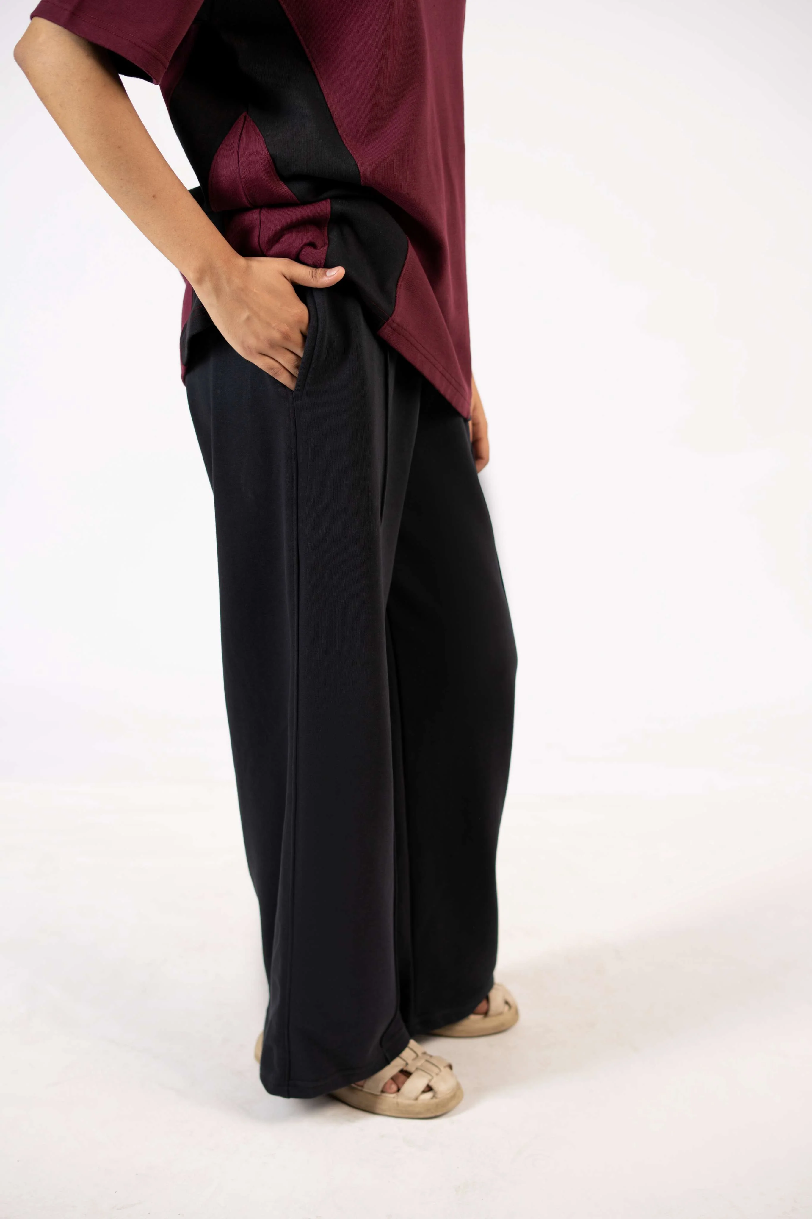 Relaxed Fit Lounge Trousers – Black J2 - Image 6