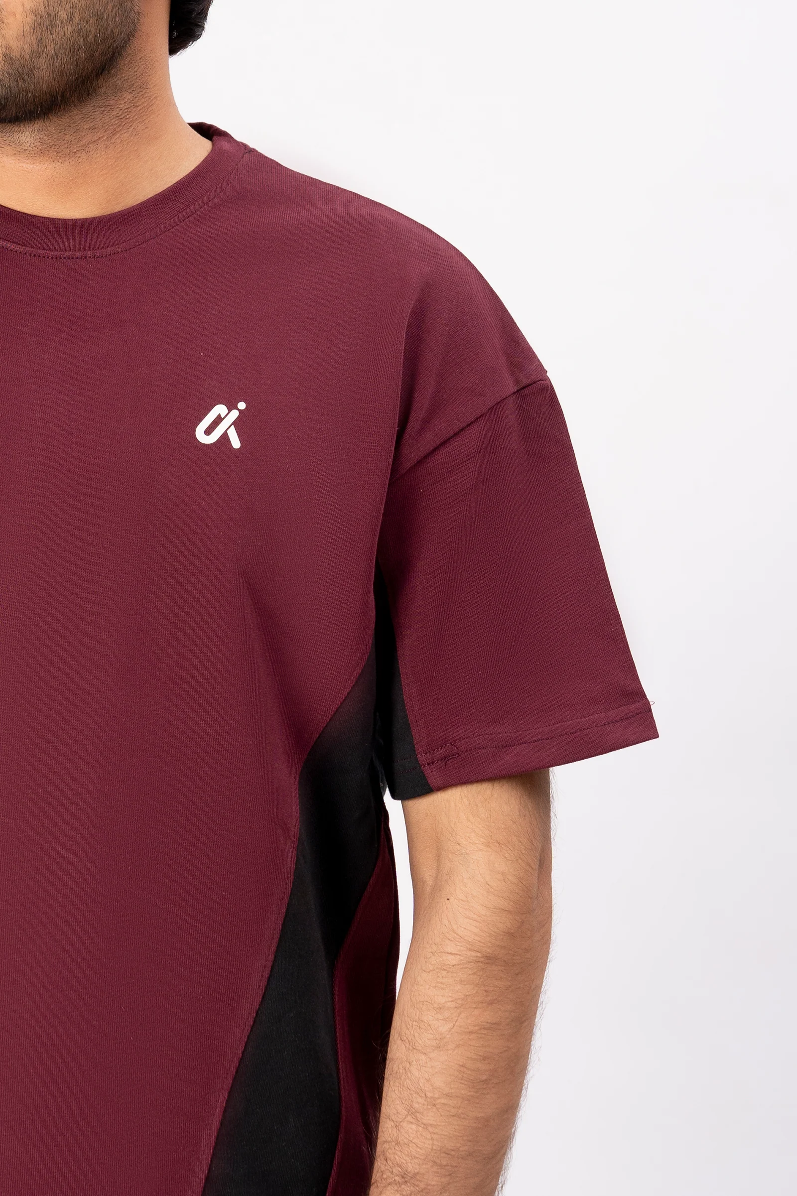 Contrast Panel Performance T-Shirt – Maroon & Black T3 - Image 6