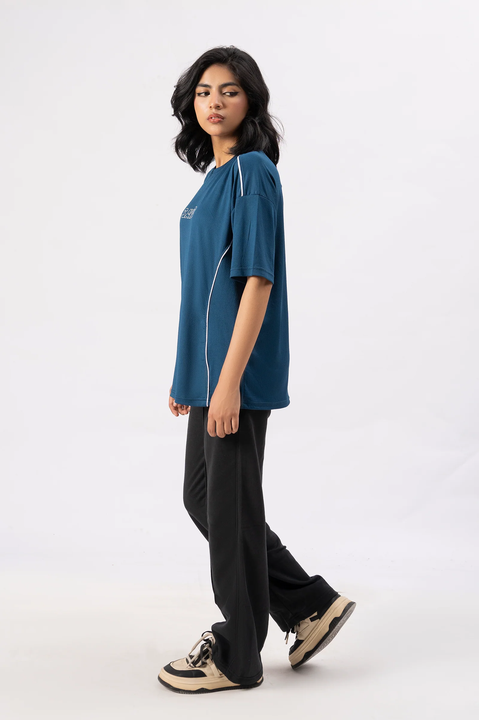 Savage Performance Tee – Deep Teal S10 - Image 4